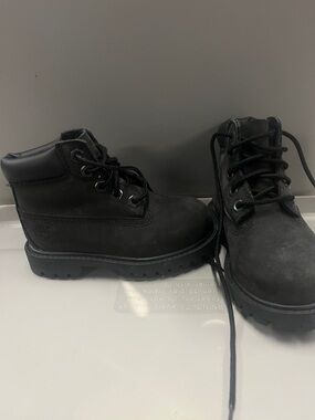 Timberland Black Nubuck Boots Kids Size 7C Waterproof Lace-Up